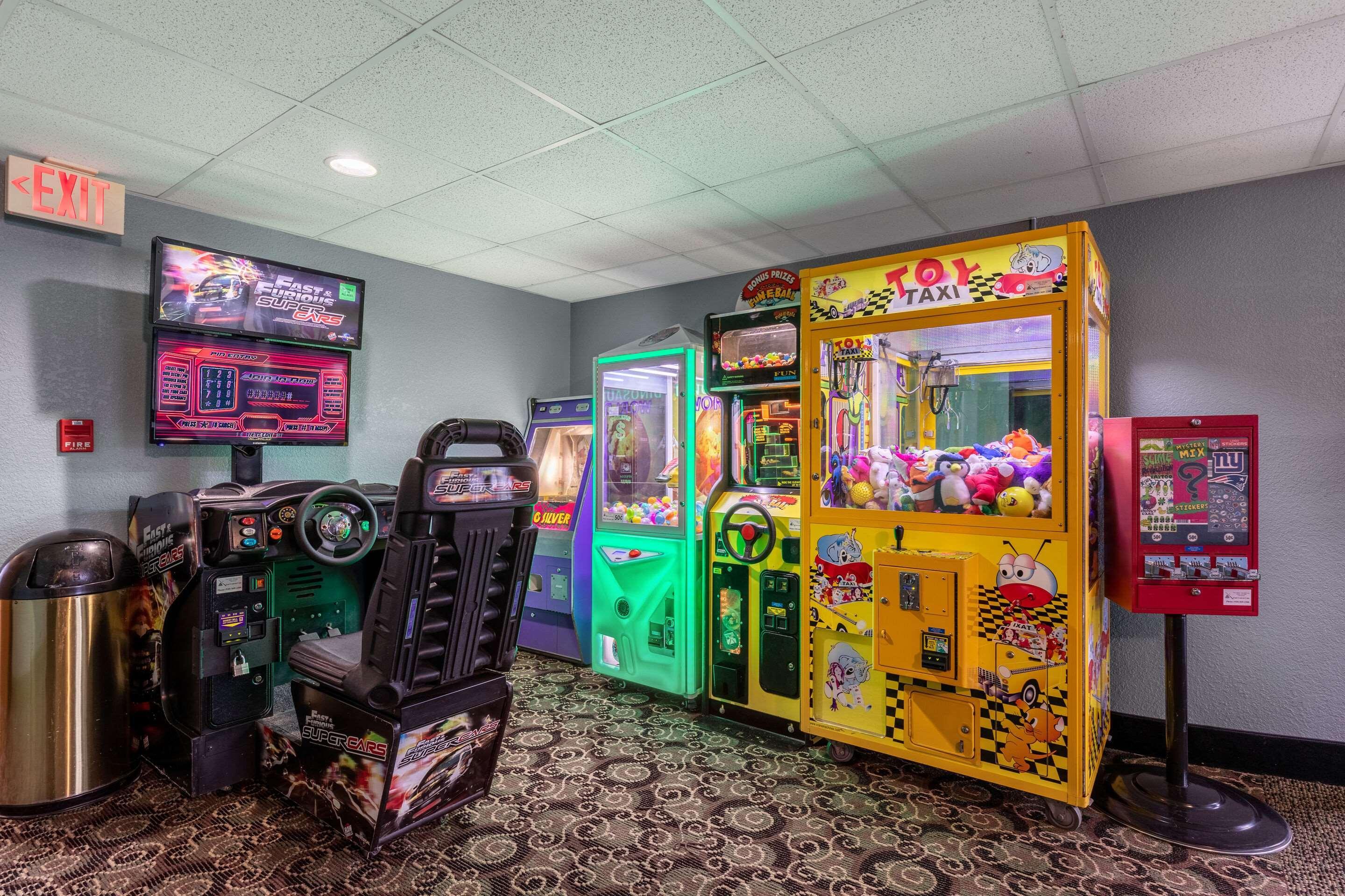 Americinn & Suites By Wyndham Baraboo Event Center Εξωτερικό φωτογραφία