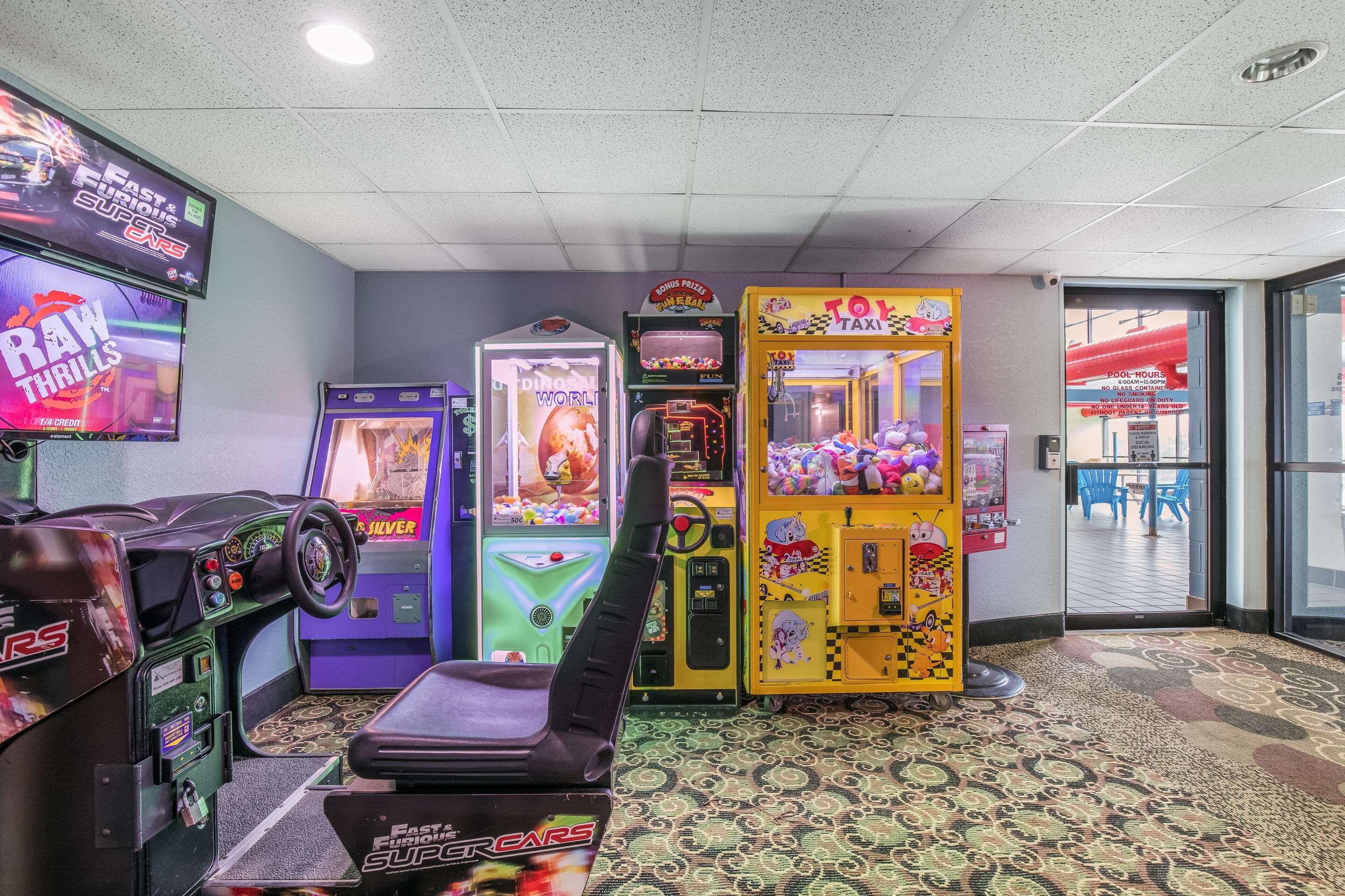 Americinn & Suites By Wyndham Baraboo Event Center Εξωτερικό φωτογραφία