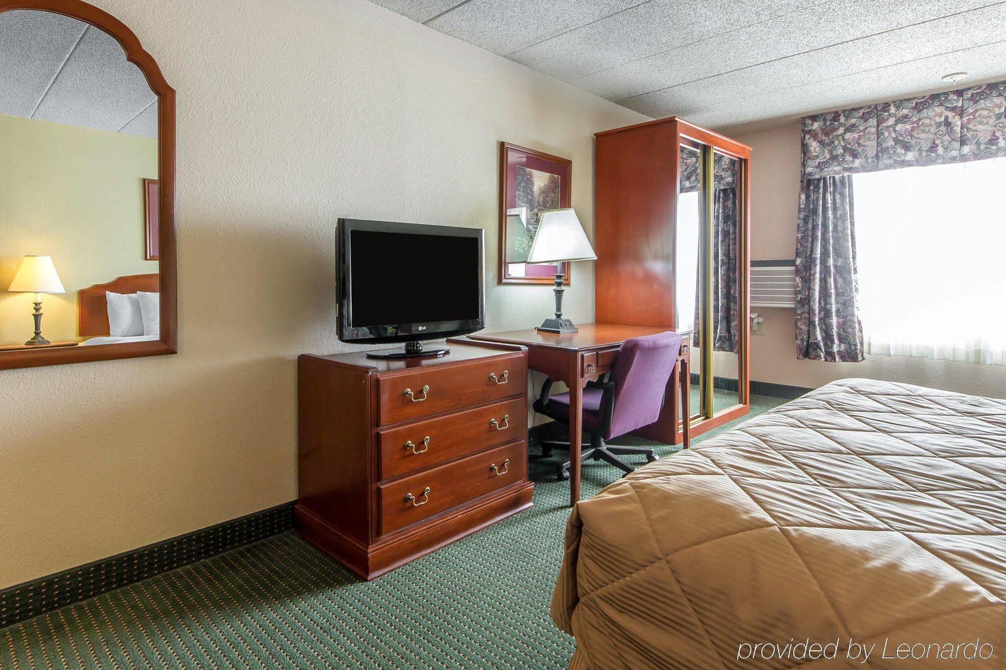 Americinn & Suites By Wyndham Baraboo Event Center Εξωτερικό φωτογραφία